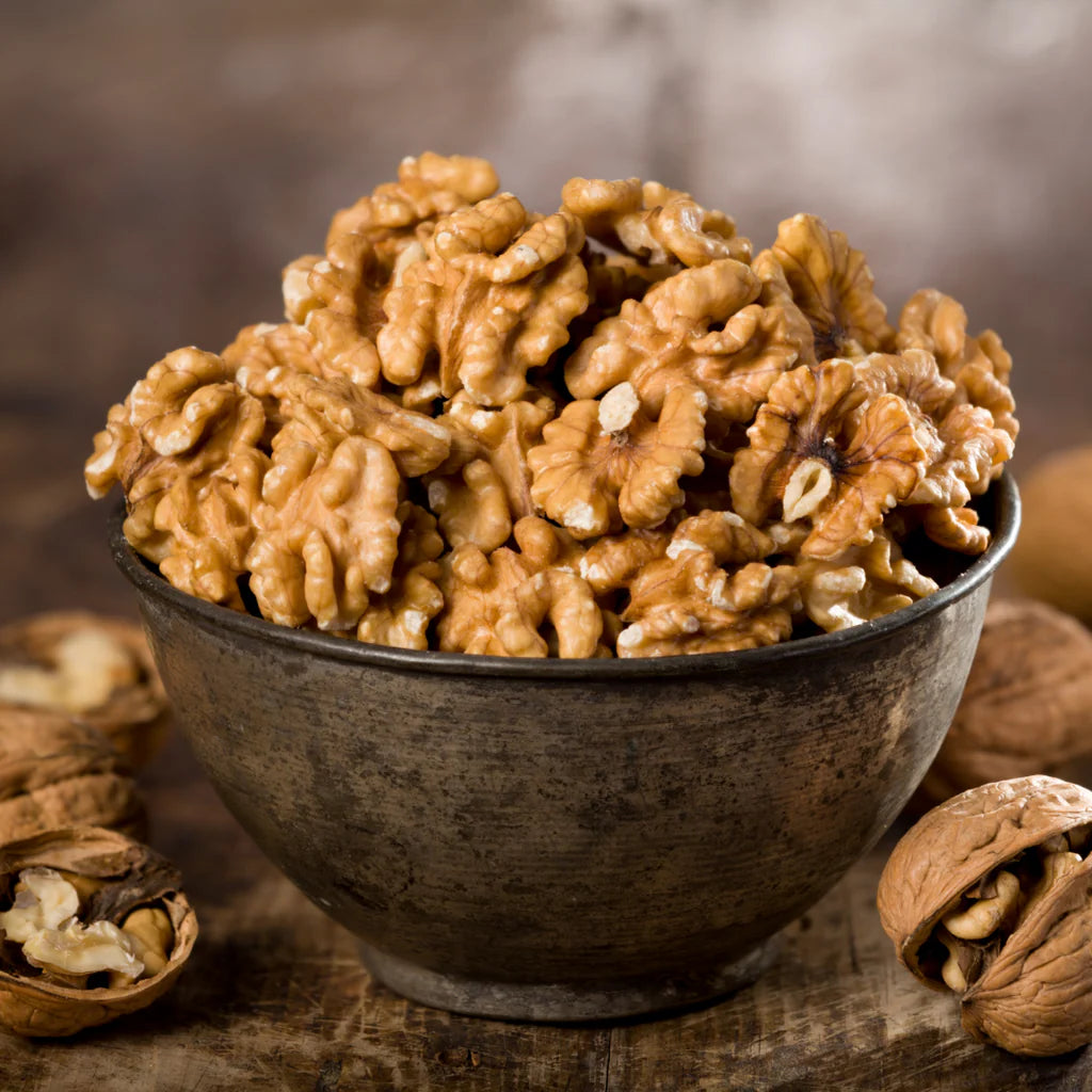 Walnut kernels 1/2